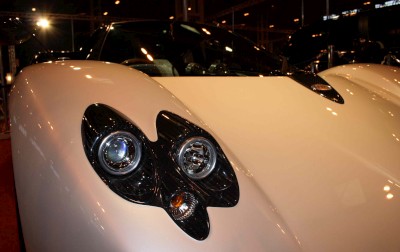 Pagani Zonda Headlight : click to zoom picture.